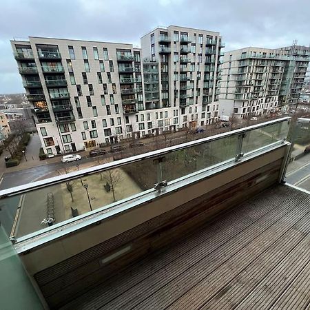 Modern 2 Bed - Olympic Park Stratford Lägenhet London Exteriör bild